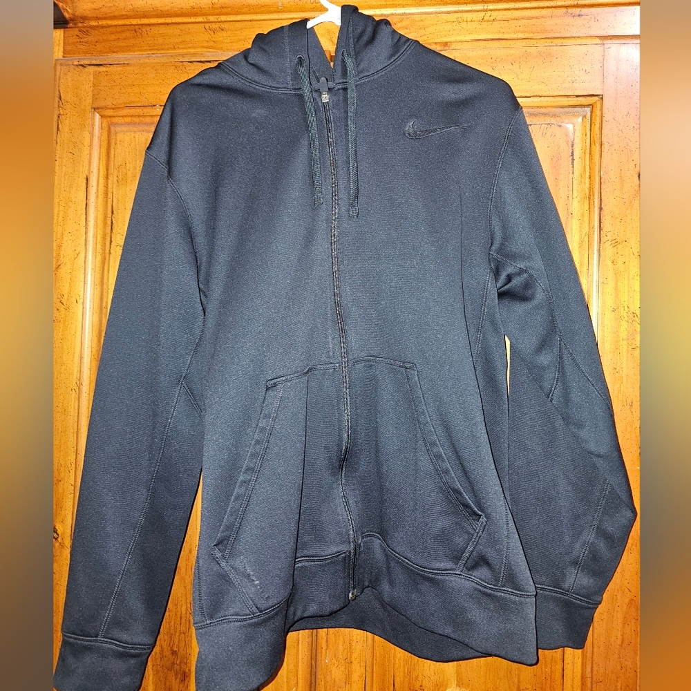 Nike Therma-fit hoodie